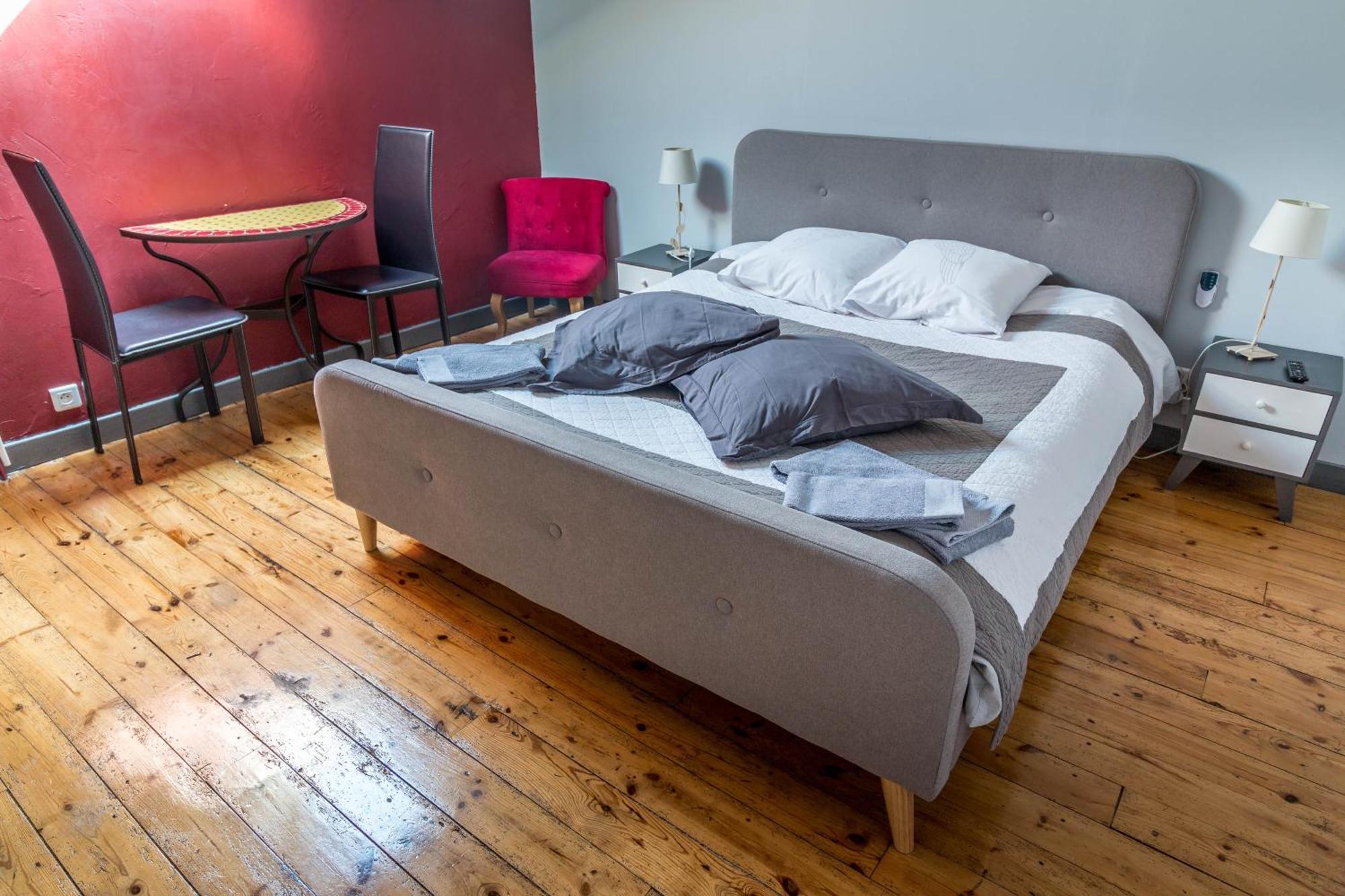 Chambres D'Hotes La Vigneronne Senouillac Ngoại thất bức ảnh